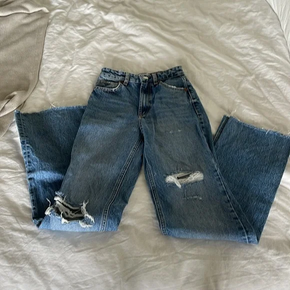 *SOLD zara ripped wide leg jeans - Picture 2 of 5